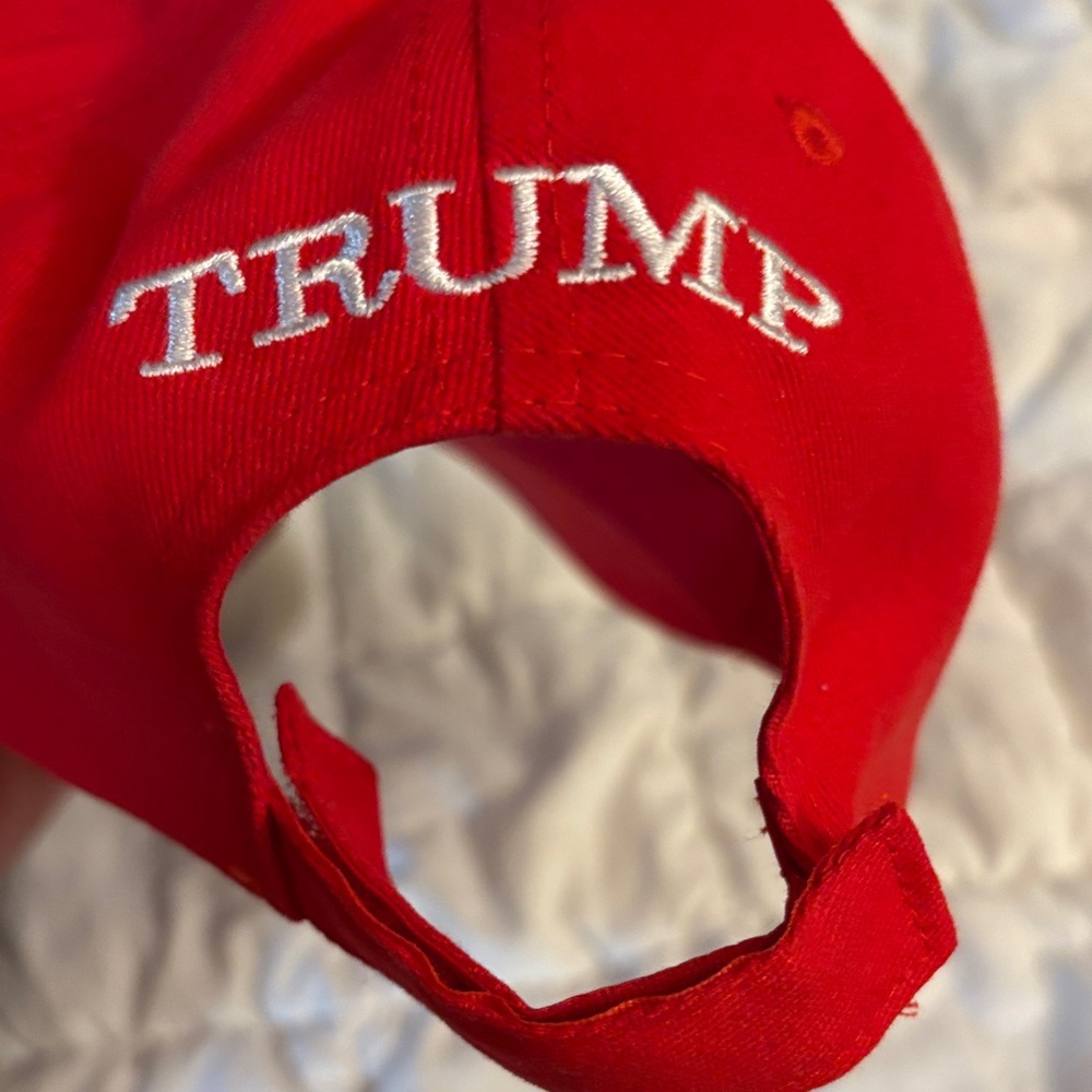 Red Make America Great Again Embroidered Baseball Cap - Picture 4 of 4